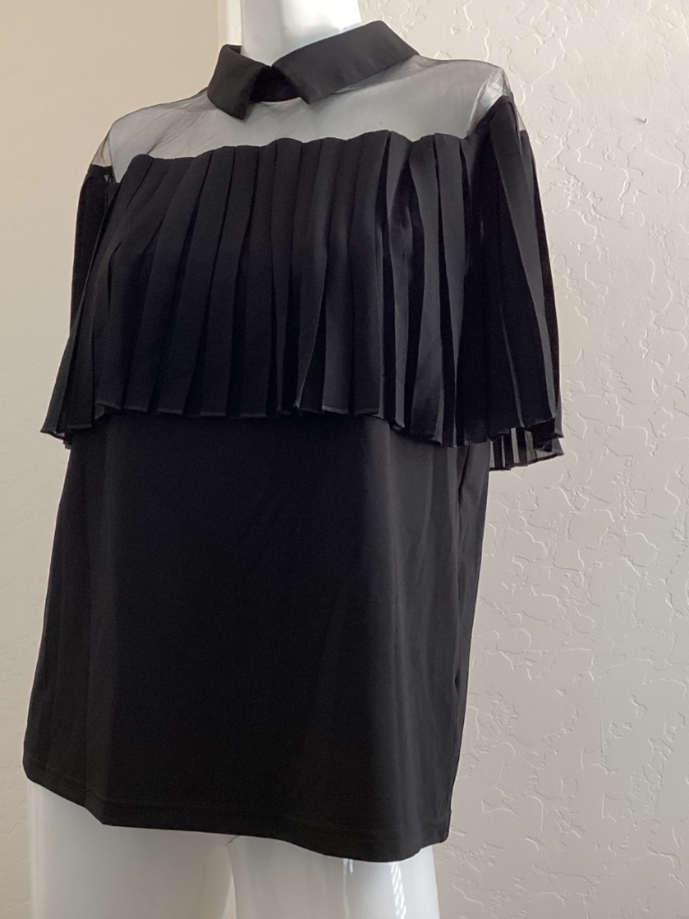 Athena Marie, size L, NEW WITHOUT TAGS, black, pleated cape, sheer shoulders - Picture 3 of 9